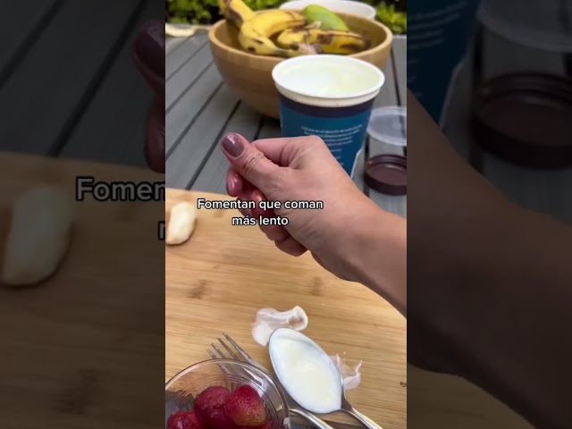 Vídeo relacionado con Mateeylife Alfombra Comedero Perro/Gato, Tapete Silicona Cuenco Perro/Dog Bowl, Alfombra Antideslizante, 45 x 30 cm