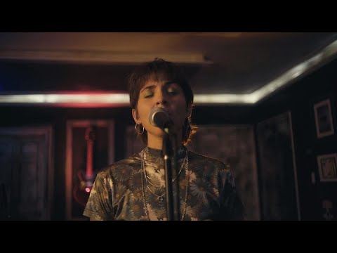 Sofia Macchi - Viaje Tropical | Rock And Law Live Sessions