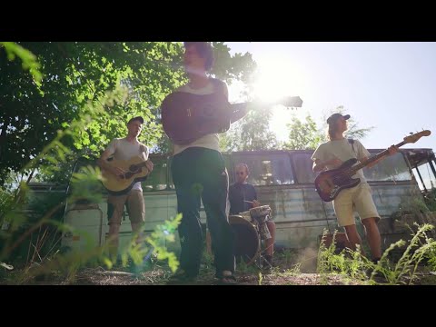 Brothers Moving - Keep On Talking To Yourself (Live) @ The Junkyard