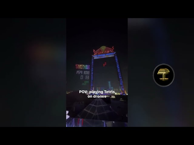 El juego de tetris más grande del cielo con más de 2.500 drones