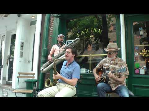 "UNDER A BLANKET OF BLUE": RICKY ALEXANDER, JAY RATTMAN, MATT MUNISTERI at the Ear Out (6.27.21)