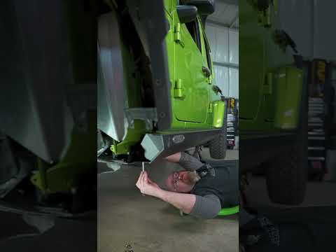 Installing RSE Slider Steps on a 2025 Jeep Gladiator JT