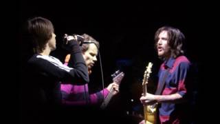 Red Hot Chili Peppers - Cabron - Live 2002