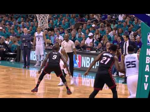 Kemba Walker and Dwyane Wade Duel in Charlotte