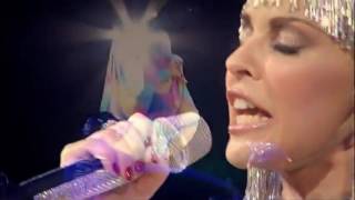 Kylie Minogue - Can&#39;t Get You Out Of My Head &amp; Light Years (Showgirl Homecoming Tour 2006)