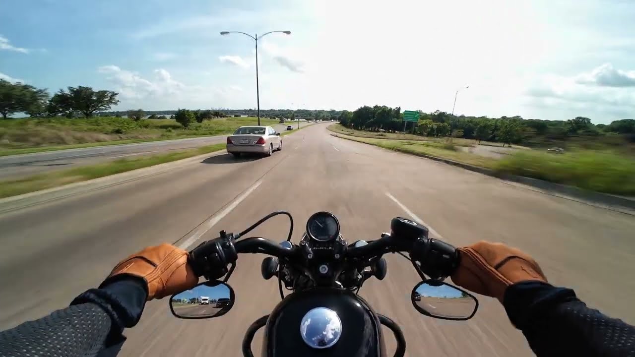 LOUD Harley Davidson 48 - Vance and Hines Pipes - 4K - POV