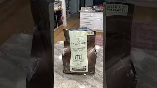 Download lagu Callebaut Recipe No. 811 Finest Belgian Dark Chocolate With 54.5% Cacao mp3