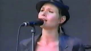 A Camp - Song For The Leftovers (V2001 Festival)