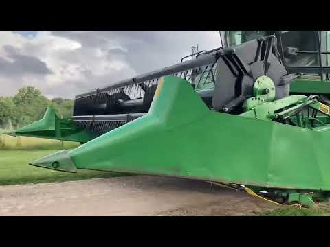 John Deere 920 Flex Head - Lake Mills, WI