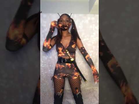 St! Laura - Alpha Female Cypher (Freestyle)