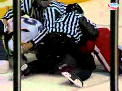 Brett Sonne vs Francis Paré