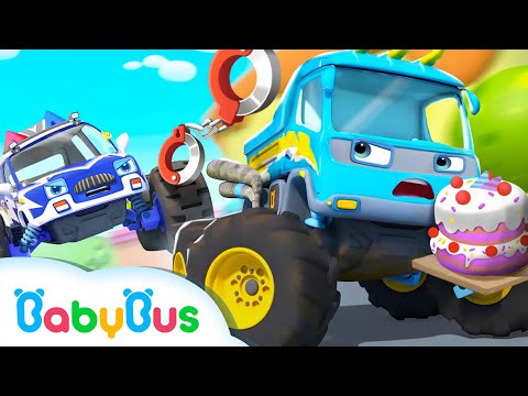 Un moster truck năzdrăvan 🚙 Cântece BabyBus pentru Copii