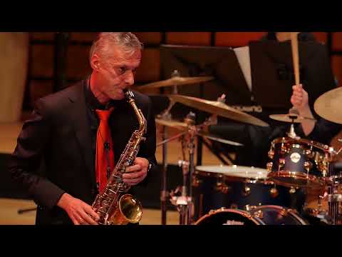 Bigband Blast! - Three Views of a Secret