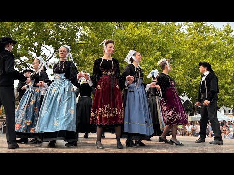 Cercle du Croisty - Kement Tu // Vannes