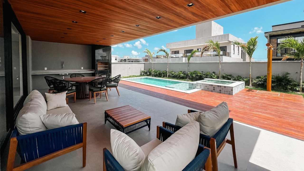 UMA CASA QUE UNE FUNCIONALIDADE E CONFORTO EM 354 M²  ALPHAVILLE CEARÁ