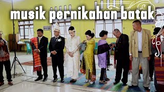 Download lagu Gondang MULA MULA - HASAHATAN || Tor Tor SUHUT Marga PURBA Desa LaeHole (video pesta) mp3