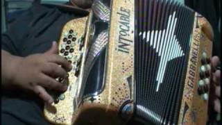 iNTOCABLE - HISTORIA DE AMOR