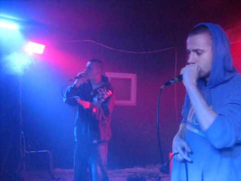 Betonove peklo-Rosy a Lenerik