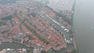 preview picture of video 'Heli vlucht over Enkhuizen'