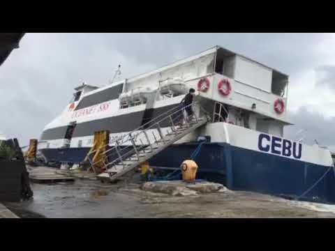 OCEANJET 888 EXPERIÊNCIA EM CONDIÇÃO DE MAR ÁSPERO NO PORTO DE BACOLOD