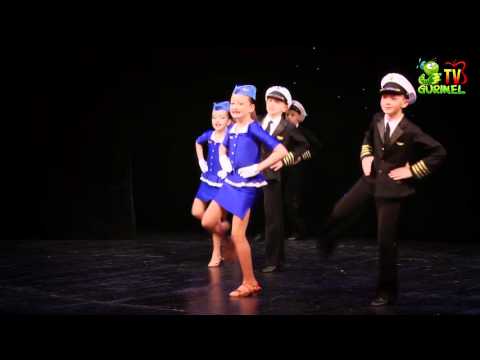 CReatiV Dance Studio - Stewardess
