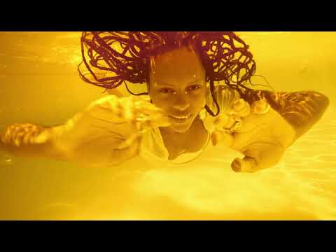 Crystal Murray – August Knows (Official Music Video)