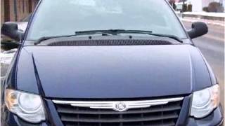 preview picture of video '2005 Chrysler Town & Country Used Cars Eau Claire WI'