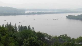 preview picture of video 'View of West Lake and the city from Leifeng Pagoda, Hangzhou'