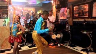 El Rumbon - Benicia Cardenas [Video Oficial]  LETRA