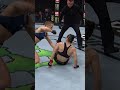 Holy HEAD KICK ?
