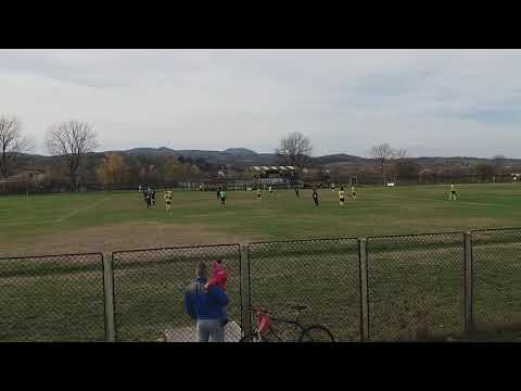 Bara Miclean in Aurul Brad - Minerul Uricani 3-1