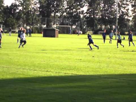 Beelden van oefenwedstrijd: MVV'58 E - Tricht E1 3-3 (1-9-2011)