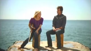 Melanie Doane and Jim Cuddy - &quot;Songbird&quot; (Fleetwood Mac cover)