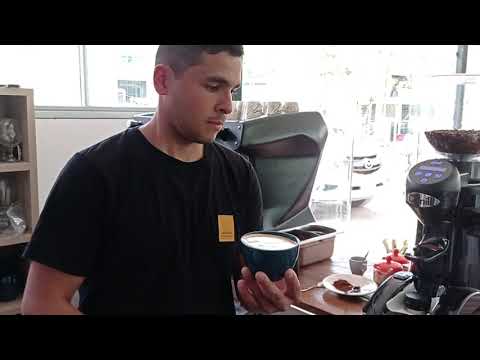 Diego campos world coffee champions  en Arabicatienda Acevedo Huila