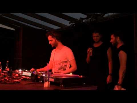 Truesounds - Gregory b2b Davko - Track terasz 2014.02.08