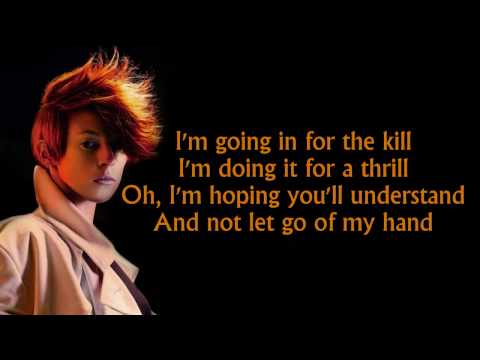La Roux - In For The Kill (lyrics) [HD]