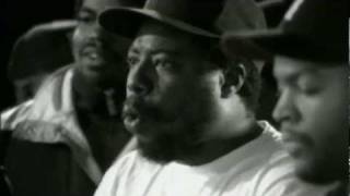 WC &amp; The Maad Circle (WC, Coolio, Sir Jinx &amp; DJ Crazy Toones) - Ain&#39;t A Damn Thang Changed