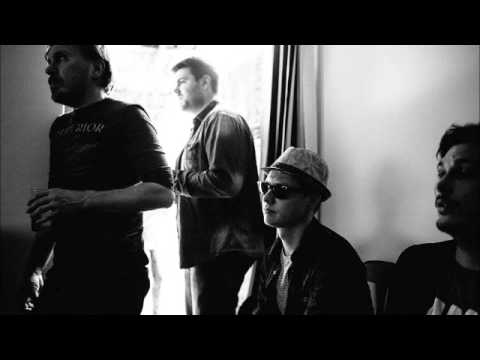 Acoustic Souls Band ft. Egon Maric & Pjerino Ruzevic - I follow rivers (COVER)