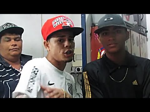 MC Lon e MC Erick Chapa Quente - Medley no Studio Glauco Tattoo