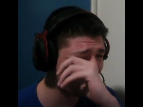 SALTY CLOUT CHASER FAIL RAIDS THE WORST ONLINE RAIDER IN RUST!