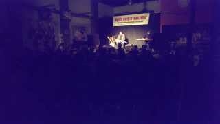 Harry Manx &quot;Bring That Thing&quot; live @ Red Hot Music