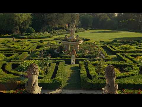 Laufey - Madwoman (Official Lyric Video with Chords)