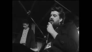 Datblygu - Gwlad Ar Fy Nghefn