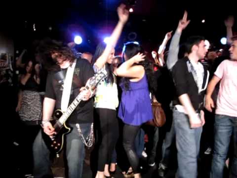 Easy Sleezy rocks Toronto - April 29, 2009