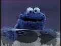 Sesame Street Cookie Monster Plays Guinea Pig HQ
