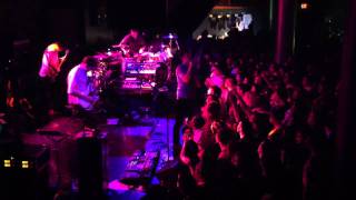Friendly Fires - Hawaiian Air (Live at Paradise)