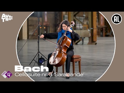 Bach: Cellosuite nr. 3 'Sarabande' - Ella van Poucke - Live HD