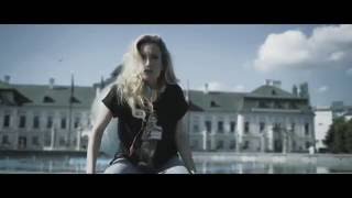 Adela Banášová RAPUJE! Adela Banášová RAPUJE!
