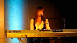 &quot;Single Girls&quot; - Laura Jansen