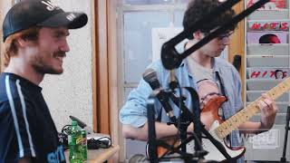 Manwolves | Shkleepy | Live Session